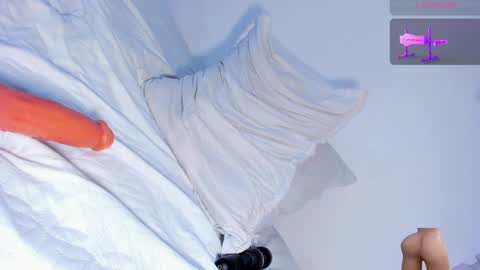 Snapshot of jadee__ chatting on 01-13-25, 08:58 jadee__ online show from 01-13-25, 08:58