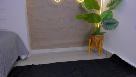 Snapshot of jadee__ chatting on 01-15-25, 02:49 jadee__ online show from 01-15-25, 02:49