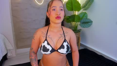 Snapshot of jadee__ chatting on 01-21-25, 03:15 jadee__ online show from 01-21-25, 03:15