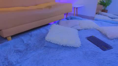 Snapshot of jadee__ chatting on 10-15-25, 01:06 jadee__ online show from 10-15-25, 01:06