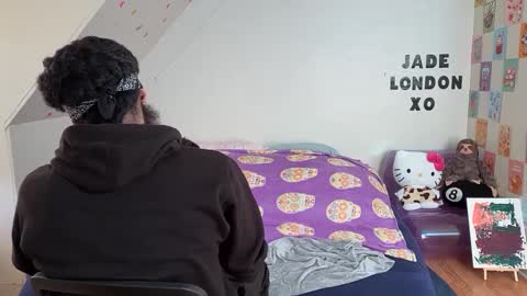 Snapshot of jadelondonxo chatting on 02-23-25, 01:10 Jade online show from 02-23-25, 01:10