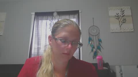 JadeLuv online show from 04-17-26, 04:54