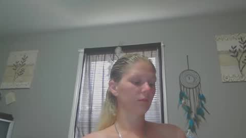 Snapshot of jadeluv chatting on 05-01-26, 04:55 JadeLuv online show from 05-01-26, 04:55