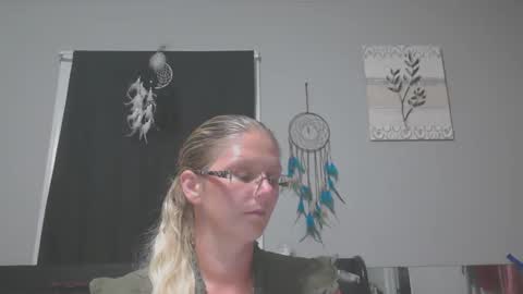 Snapshot of jadeluv chatting on 06-08-26, 01:50 JadeLuv online show from 06-08-26, 01:50