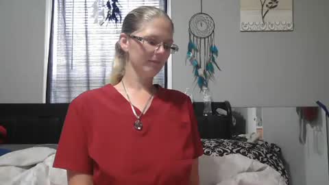 Snapshot of jadeluv chatting on 07-18-26, 03:05 JadeLuv online show from 07-18-26, 03:05