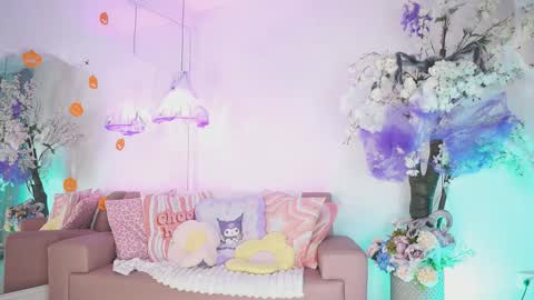 Jade Summer online show from 10-24-25, 11:39