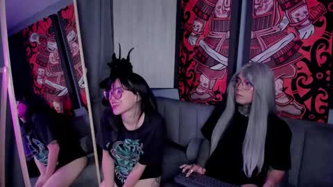 Snapshot of jadeykhada chatting on 10-26-25, 12:27 Jade Khada online show from 10-26-25, 12:27