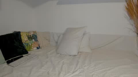 elena online show from 02-03-26, 03:04