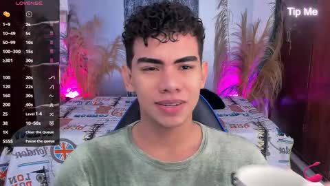 javi15  online show from 12-16-25, 03:00