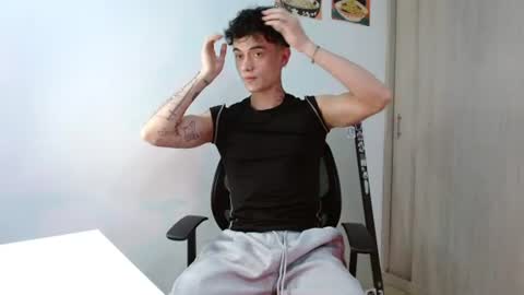 Snapshot of jaico_santos1 chatting on 06-30-26, 11:28 Jaico online show from 06-30-26, 11:28