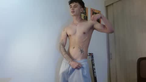 Snapshot of jaico_santos1 chatting on 07-28-26, 11:48 Jaico online show from 07-28-26, 11:48