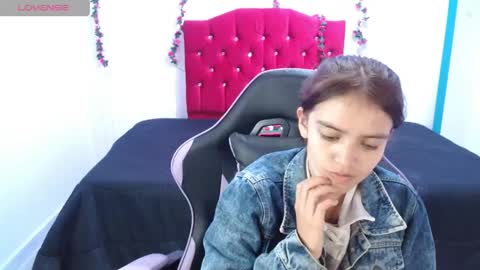 jaide387017 online show from 06-01-26, 09:16