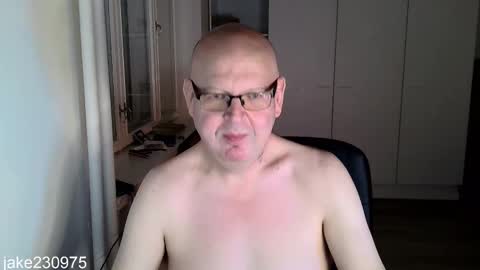 Jake2309 online show from 11-04-25, 08:19