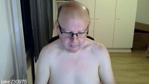 Jake2309 online show from 11-29-25, 09:40