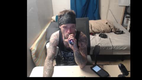 showingitoff online show from 11-06-25, 04:24