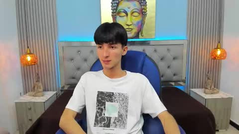 Snapshot of jake_evanss_ chatting on 09-12-25, 08:20 JAKE online show from 09-12-25, 08:20