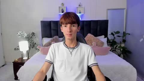 Snapshot of jake_evanss_ chatting on 04-22-26, 01:56 JAKE online show from 04-22-26, 01:56