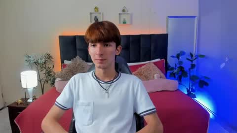 Snapshot of jake_evanss_ chatting on 04-30-26, 02:12 JAKE online show from 04-30-26, 02:12