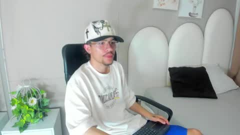 Snapshot of jake_miller__ chatting on 04-30-26, 09:08 Jake online show from 04-30-26, 09:08