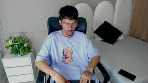 Snapshot of jake_miller__ chatting on 05-31-26, 01:51 Jake online show from 05-31-26, 01:51