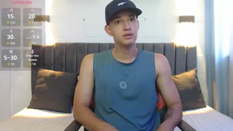 Hi guys im new 3 online show from 09-13-25, 04:29