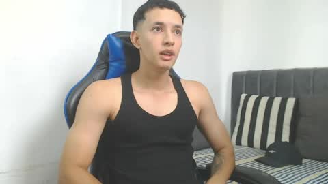 Hi guys im new 3 online show from 04-16-26, 09:39