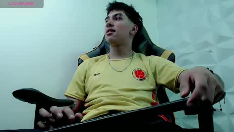 jake_tripp online show from 12-22-24, 03:33