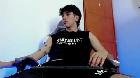 Snapshot of jake_tripp__ chatting on 03-19-26, 03:21 jake online show from 03-19-26, 03:21