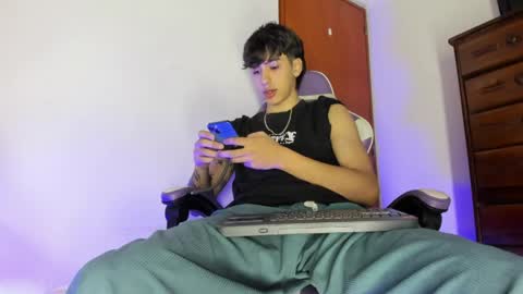 Snapshot of jake_tripp__ chatting on 04-26-26, 09:07 jake online show from 04-26-26, 09:07