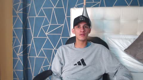 jakemoxleey online show from 12-17-24, 11:28