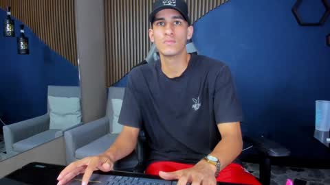 jakemoxleey online show from 01-21-25, 01:18