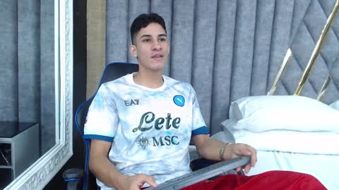 jakemoxleey online show from 01-30-25, 02:04