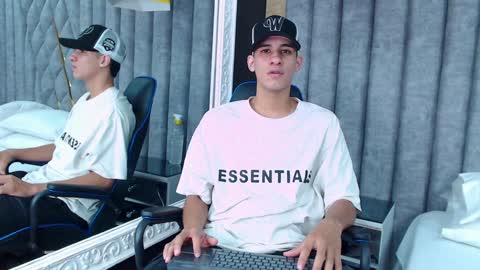 jakemoxleey online show from 02-01-25, 12:37