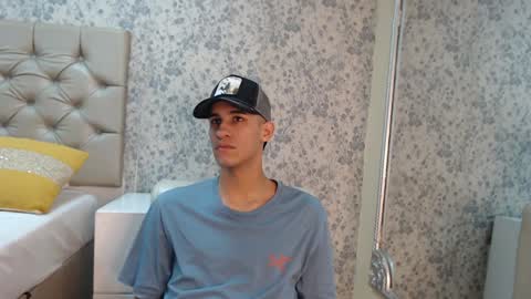 jakemoxleey online show from 02-07-25, 12:50