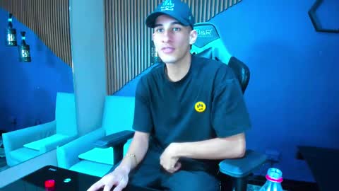 jakemoxleey online show from 03-01-25, 07:48