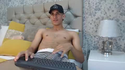 jakemoxleey online show from 03-06-25, 09:20