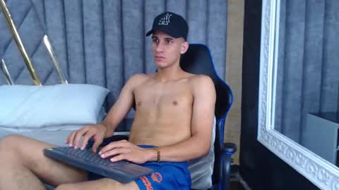 jakemoxleey online show from 03-10-25, 03:52