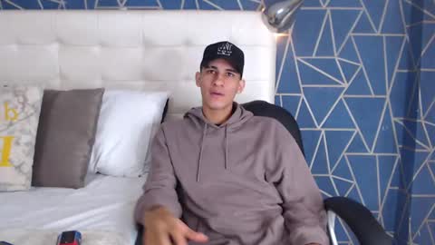 jakemoxleey online show from 03-12-25, 01:30