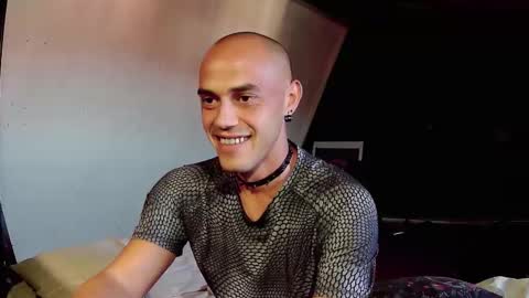 Snapshot of jakobfaqk91 chatting on 09-11-25, 02:50 GiakyFaqk online show from 09-11-25, 02:50