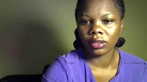 Snapshot of jalia12 chatting on 06-06-26, 02:16 jalia12 online show from 06-06-26, 02:16
