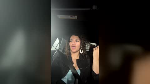 Snapshot of jallurexo chatting on 01-08-26, 11:40 jallurexo online show from 01-08-26, 11:40