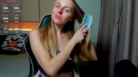 Sofia online show from 10-31-25, 02:07