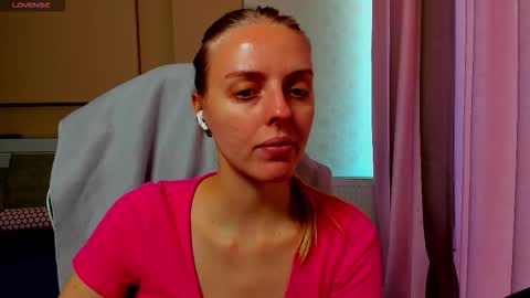 Sofia online show from 11-23-25, 09:31