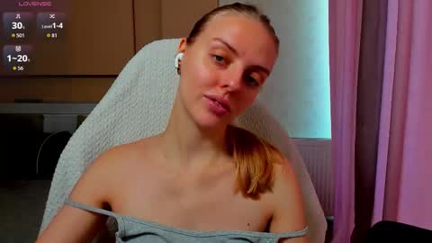 Sofia online show from 11-29-25, 10:07