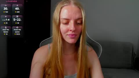 Snapshot of jam_cream chatting on 07-19-26, 09:35 Sofia online show from 07-19-26, 09:35