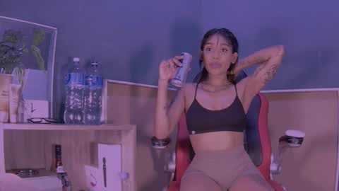 Snapshot of jamaicanbabex chatting on 02-24-25, 10:47 jamaicanbabex online show from 02-24-25, 10:47