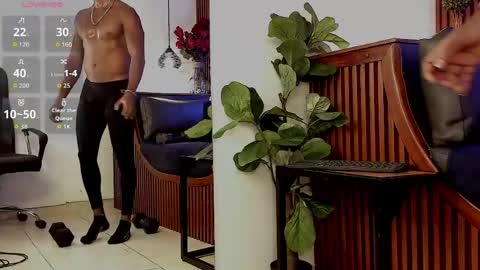 Snapshot of jamalmyst_ chatting on 04-29-26, 08:26 online show from 04-29-26, 08:26