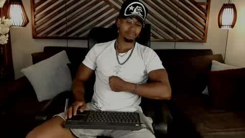 Snapshot of jamalmyst_ chatting on 05-20-26, 08:48 online show from 05-20-26, 08:48
