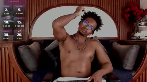 Snapshot of jamalmyst_ chatting on 05-26-26, 09:00 online show from 05-26-26, 09:00