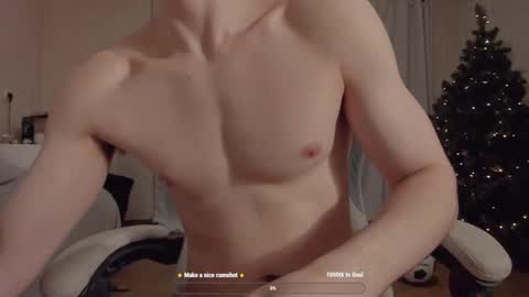 Snapshot of jame_flow chatting on 12-11-24, 12:02 Hey there Im Jame online show from 12-11-24, 12:02